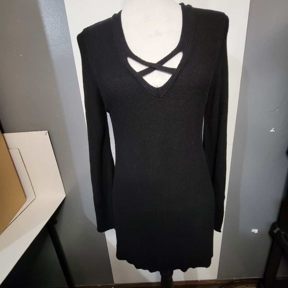 Free People Criss Cross front long sleeve black sweater women size small - Picture 1 of 10